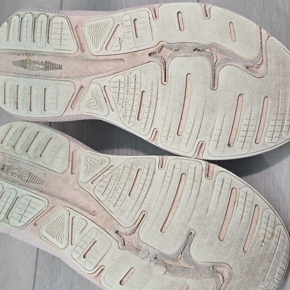 Brooks Women's Ghost Max Athletic Running Shoes Sneakers Sz 9.5 Medium B - Picture 12 of 12